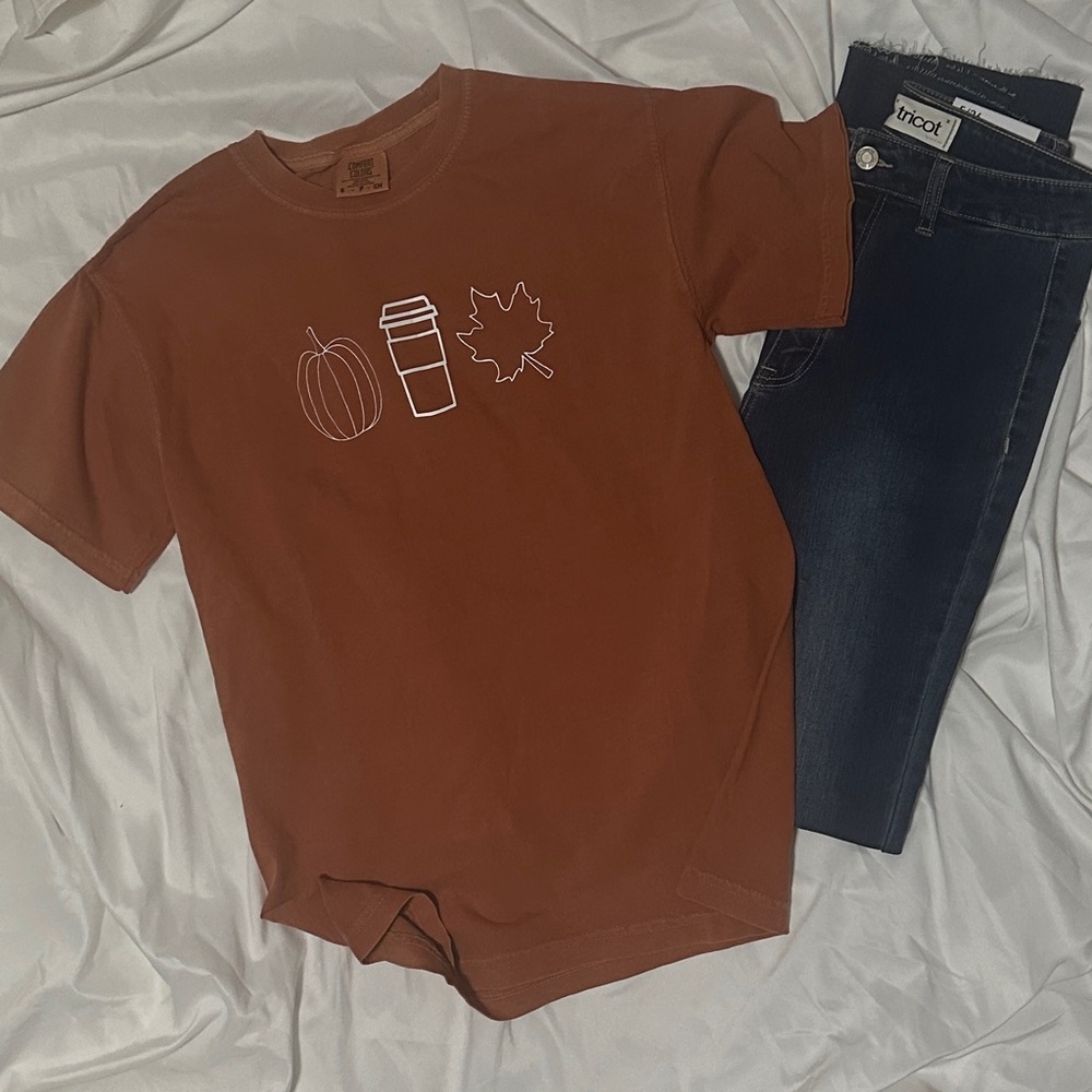 Fall comfort colors tee